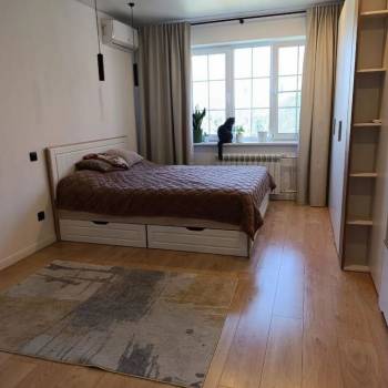 Сдается Многокомнатная квартира, 64 м²