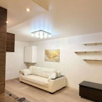 Сдается 2-х комнатная квартира, 60 м²