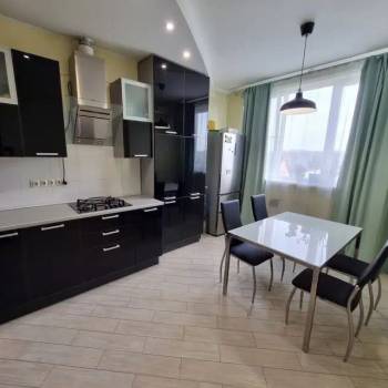 Продается 3-х комнатная квартира, 77,8 м²