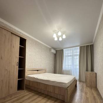 Сдается 2-х комнатная квартира, 65 м²