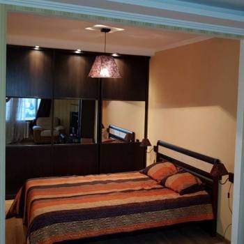 Сдается 1-комнатная квартира, 49 м²