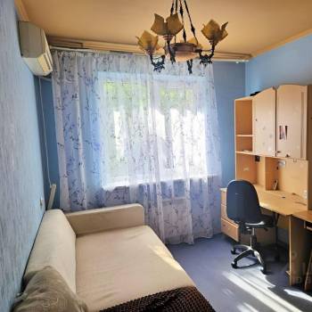 Сдается Многокомнатная квартира, 65 м²