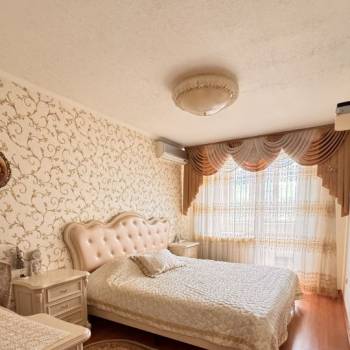 Сдается Многокомнатная квартира, 65 м²