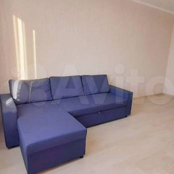 Сдается 1-комнатная квартира, 38 м²