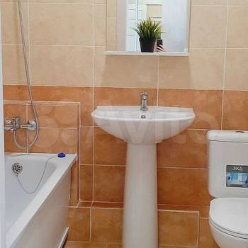 Сдается 1-комнатная квартира, 38 м²
