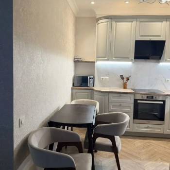 Сдается Многокомнатная квартира, 70 м²
