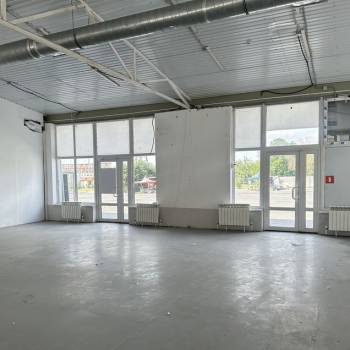 Сдается Нежилое помещение, 120 м²