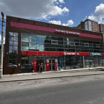 Сдается Нежилое помещение, 300 м²