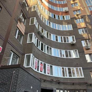 Продается 1-комнатная квартира, 38,6 м²