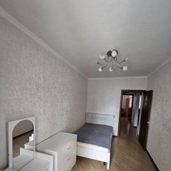 Сдается Многокомнатная квартира, 58 м²