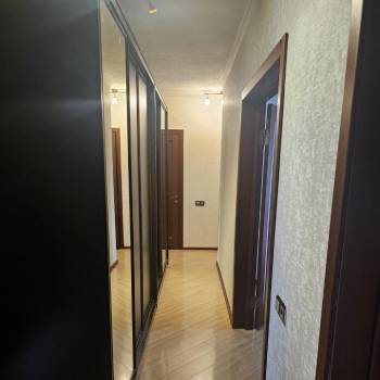 Сдается Многокомнатная квартира, 58 м²