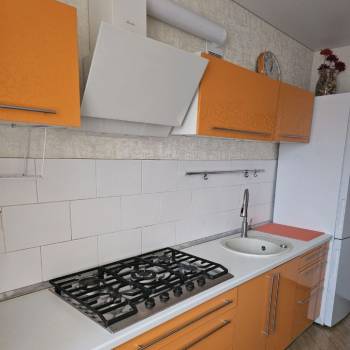 Сдается Многокомнатная квартира, 58 м²