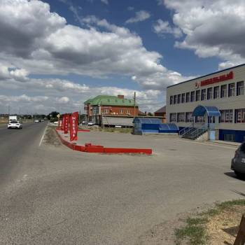 Сдается Нежилое помещение, 240 м²