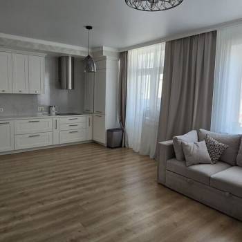 Продается Многокомнатная квартира, 112 м²