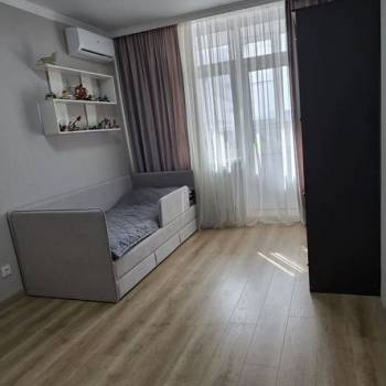 Продается Многокомнатная квартира, 112 м²