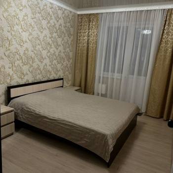 Сдается Многокомнатная квартира, 64 м²