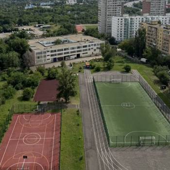 Сдается 2-х комнатная квартира, 57 м²