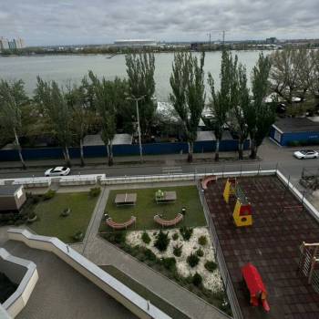 Продается 1-комнатная квартира, 37 м²
