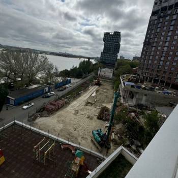 Продается 1-комнатная квартира, 37 м²