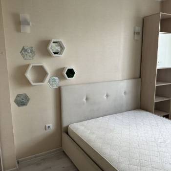 Продается 2-х комнатная квартира, 72 м²