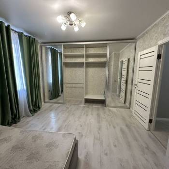 Продается 2-х комнатная квартира, 72 м²