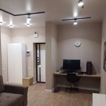 Продается 1-комнатная квартира, 37 м²