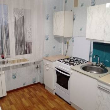 Сдается 1-комнатная квартира, 38 м²