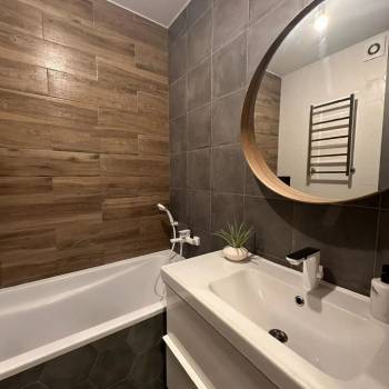 Сдается 2-х комнатная квартира, 60 м²