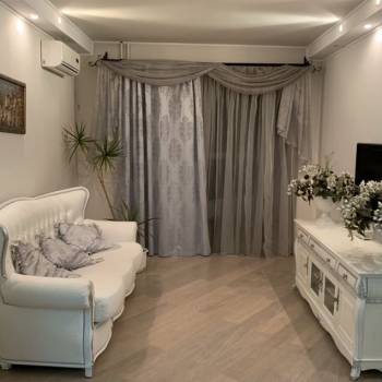Сдается 2-х комнатная квартира, 60 м²