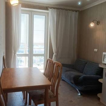 Сдается 1-комнатная квартира, 41 м²