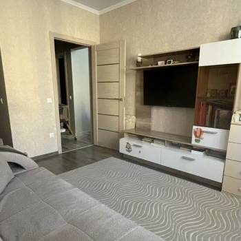 Продается 1-комнатная квартира, 35,8 м²