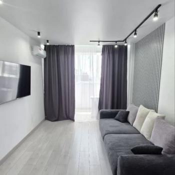 Сдается 1-комнатная квартира, 42 м²