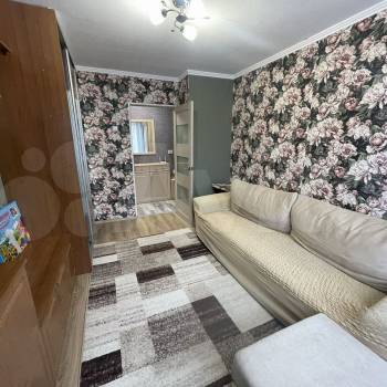 Сдается Многокомнатная квартира, 64 м²