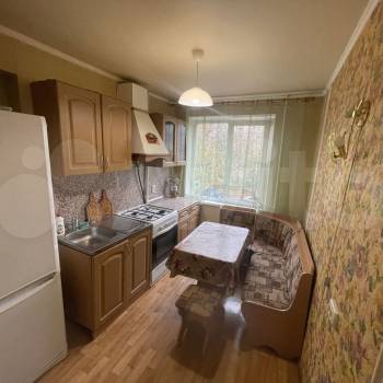 Сдается Многокомнатная квартира, 64 м²