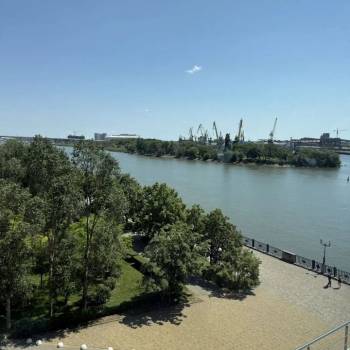 Продается Офис, 105 м²
