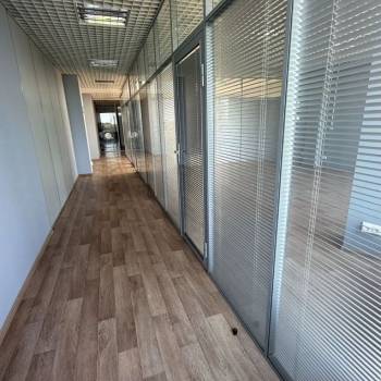 Сдается Нежилое помещение, 105 м²