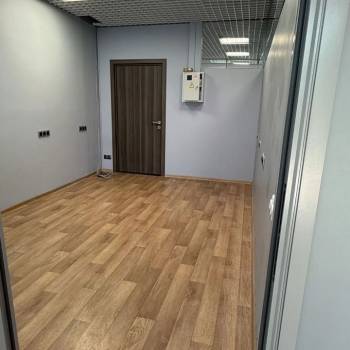 Сдается Нежилое помещение, 105 м²