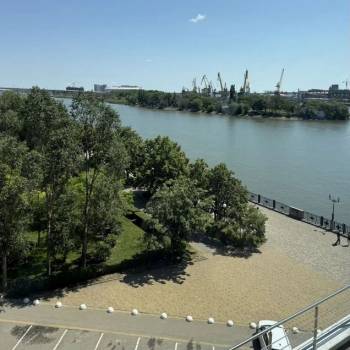 Сдается Нежилое помещение, 105 м²