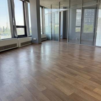 Сдается Нежилое помещение, 105 м²
