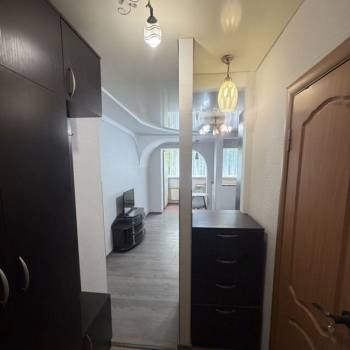 Продается 1-комнатная квартира, 27 м²