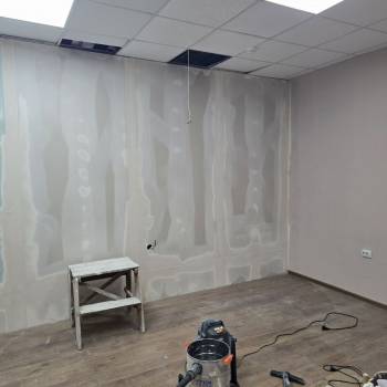 Сдается Нежилое помещение, 18 м²