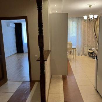 Сдается 1-комнатная квартира, 52 м²