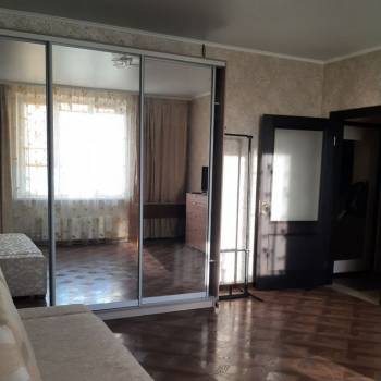 Сдается 1-комнатная квартира, 37 м²