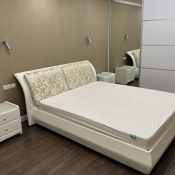 Сдается 2-х комнатная квартира, 80 м²