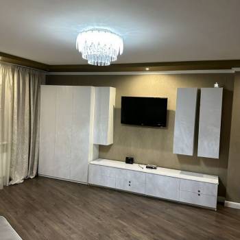Сдается 2-х комнатная квартира, 80 м²