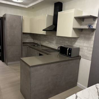 Сдается 2-х комнатная квартира, 80 м²
