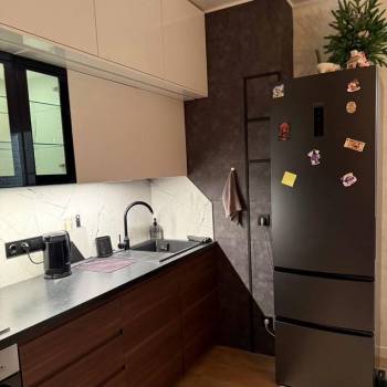 Сдается 1-комнатная квартира, 42 м²