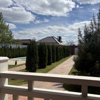 Продается Дом, 330 м²