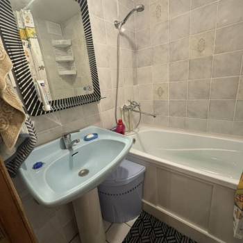 Сдается Многокомнатная квартира, 60,5 м²