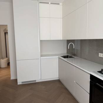 Продается 2-х комнатная квартира, 60 м²